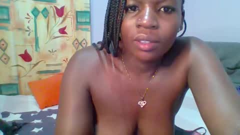 Snapshot of horny_hearts chatting on 02-22-25, 05:13 phanice online show from 02-22-25, 05:13