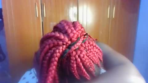 Snapshot of horny_hearts chatting on 09-22-25, 04:53 phanice online show from 09-22-25, 04:53