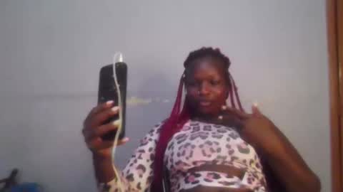 Snapshot of horny_hearts chatting on 09-27-25, 08:52 phanice online show from 09-27-25, 08:52