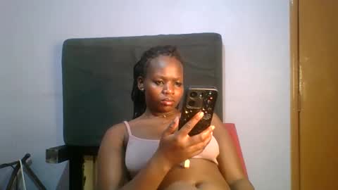 Snapshot of horny_hearts chatting on 11-02-25, 05:37 phanice online show from 11-02-25, 05:37