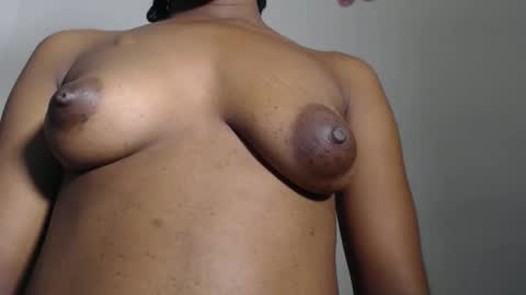 Snapshot of horny_iris chatting on 10-04-25, 07:01 Iris online show from 10-04-25, 07:01