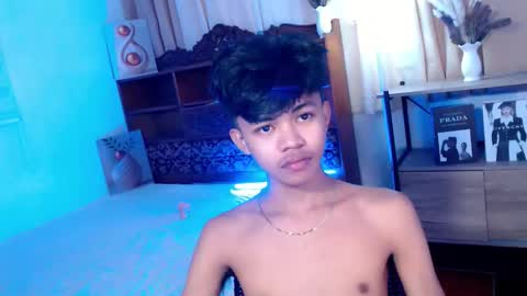 Snapshot of horny_joshxxx chatting on 04-21-26, 08:23 horny_joshxxx online show from 04-21-26, 08:23