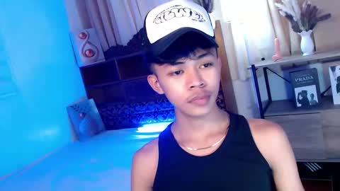 Snapshot of horny_joshxxx chatting on 04-25-26, 10:51 horny_joshxxx online show from 04-25-26, 10:51