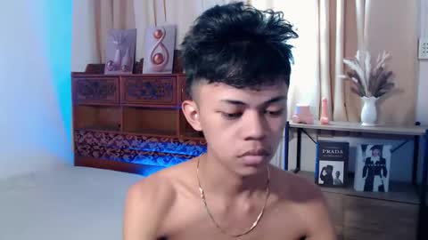 Snapshot of horny_joshxxx chatting on 05-18-26, 12:18 horny_joshxxx online show from 05-18-26, 12:18