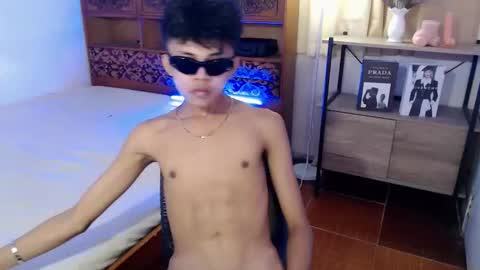 Snapshot of horny_joshxxx chatting on 05-20-26, 02:23 horny_joshxxx online show from 05-20-26, 02:23