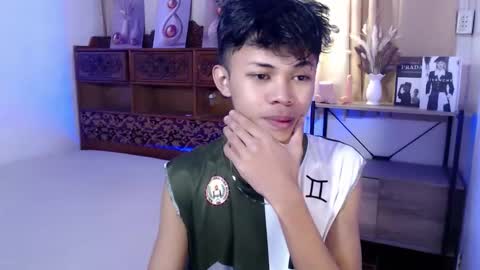 Snapshot of horny_joshxxx chatting on 05-25-26, 11:33 horny_joshxxx online show from 05-25-26, 11:33