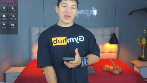 horny_nick18 online show from 10-07-25, 12:57