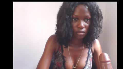 Snapshot of horny_pettie chatting on 10-23-25, 01:21 Anabel online show from 10-23-25, 01:21