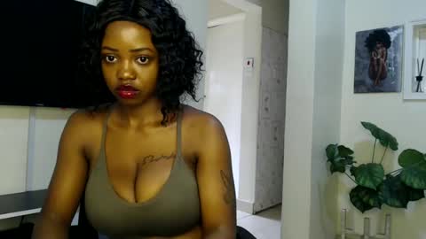 Snapshot of horny_princcess chatting on 01-24-25, 01:57 horny_princcess online show from 01-24-25, 01:57