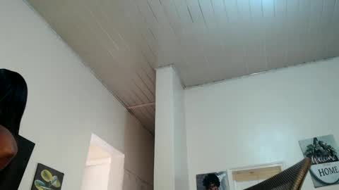 Snapshot of horny_princcess chatting on 02-20-25, 07:01 horny_princcess online show from 02-20-25, 07:01