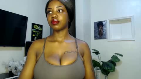 Snapshot of horny_princcess chatting on 02-26-25, 07:49 horny_princcess online show from 02-26-25, 07:49