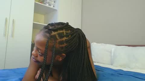 horny_princcess online show from 04-15-26, 06:53