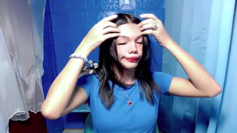 Rhiana online show from 12-22-25, 11:02