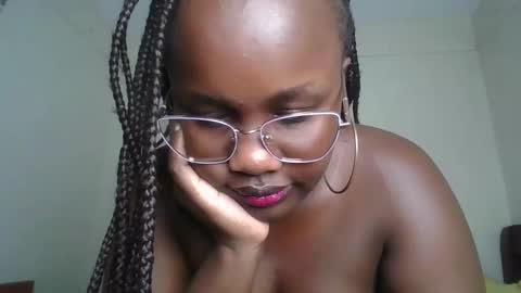 Snapshot of horny_sexxy_babe chatting on 03-20-26, 02:00 Lucy online show from 03-20-26, 02:00