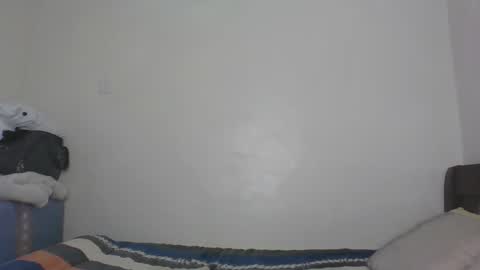 Snapshot of horny_sexxy_babe chatting on 03-25-26, 01:06 Lucy online show from 03-25-26, 01:06