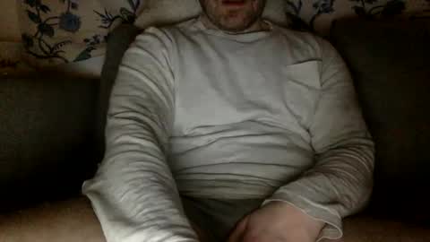 horny_thick_cock online show from 01-26-25, 04:51