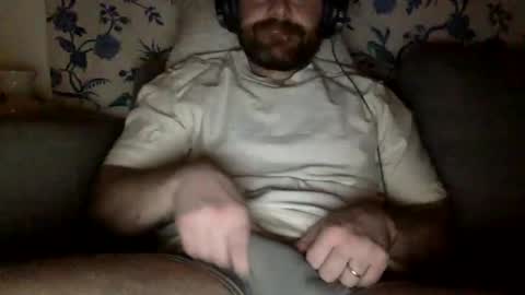 horny_thick_cock online show from 03-10-25, 03:34