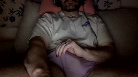 horny_thick_cock online show from 09-18-25, 04:14