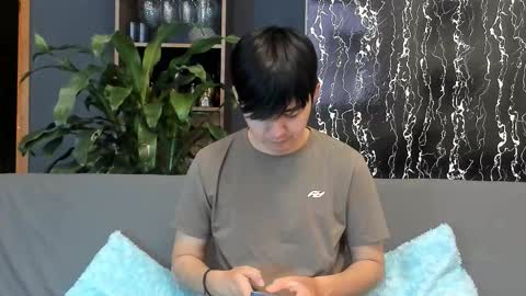 Snapshot of horny_twinks_guys chatting on 10-19-25, 08:31 Alex and Camilo online show from 10-19-25, 08:31