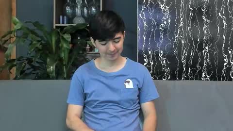 Snapshot of horny_twinks_guys chatting on 11-23-25, 07:57 Alex and Camilo online show from 11-23-25, 07:57