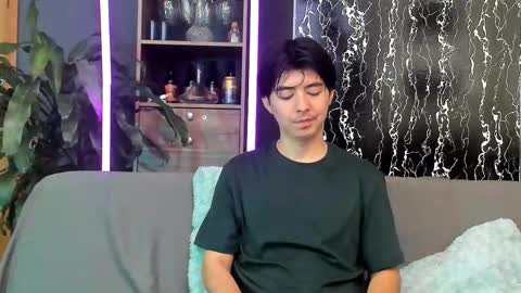 Snapshot of horny_twinks_guys chatting on 03-08-26, 03:16 Alex and Camilo online show from 03-08-26, 03:16