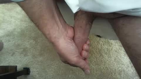 Snapshot of hornyallday_6969 chatting on 10-27-25, 07:18 hornyallday_6969 online show from 10-27-25, 07:18