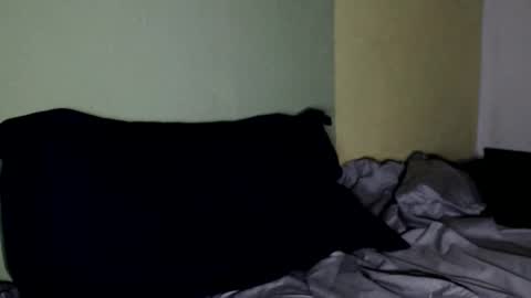 Snapshot of hornyasfuckk33 chatting on 10-06-25, 06:49 hornyasfuckk33 online show from 10-06-25, 06:49