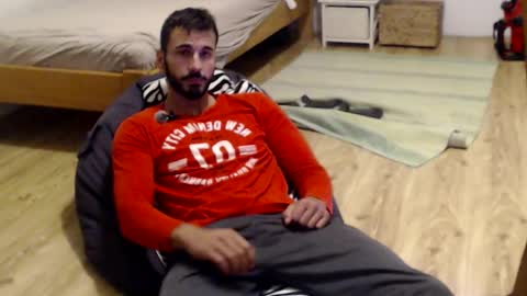 Snapshot of hornyasfuckk33 chatting on 10-07-25, 08:39 hornyasfuckk33 online show from 10-07-25, 08:39