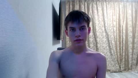 Snapshot of hornybadbunny chatting on 01-26-25, 05:56 Tony online show from 01-26-25, 05:56