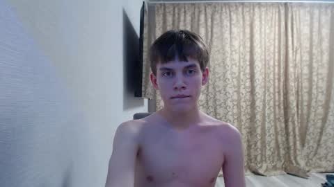 Snapshot of hornybadbunny chatting on 02-19-25, 04:55 Tony online show from 02-19-25, 04:55