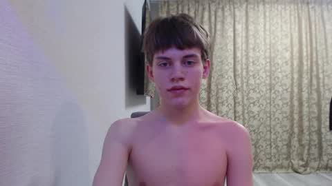 Snapshot of hornybadbunny chatting on 03-05-25, 12:27 Tony online show from 03-05-25, 12:27