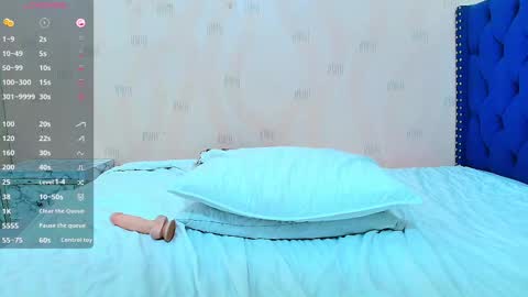 Khloe  online show from 02-23-25, 02:57