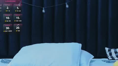 Khloe  online show from 10-03-25, 05:43