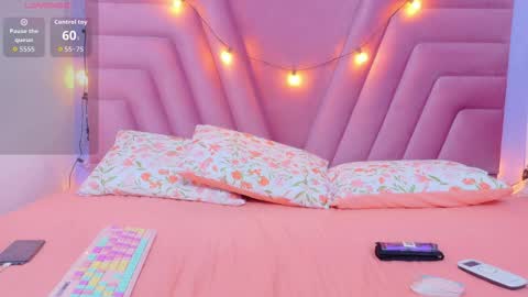 Khloe  online show from 11-29-25, 12:52