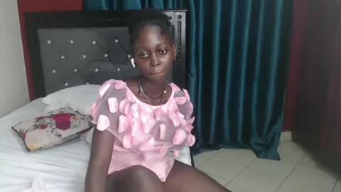 Bella online show from 12-17-24, 08:32