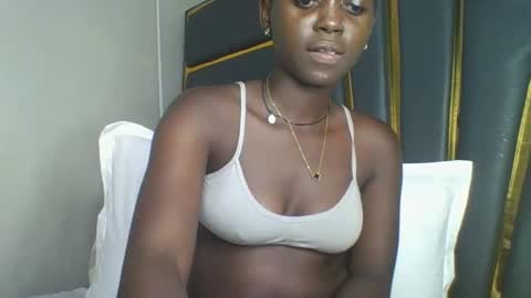 Bella online show from 11-14-25, 09:13