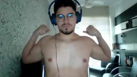 hornyboy79923 online show from 04-12-26, 08:14