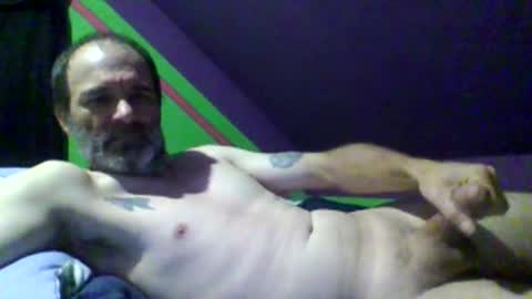 Snapshot of hornycountryman1972 chatting on 10-15-25, 05:18 hornycountryman online show from 10-15-25, 05:18