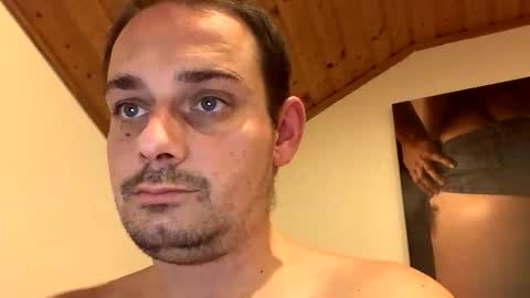 hornyfood112 online show from 11-02-25, 11:51