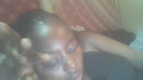 hornygal001 online show from 12-20-25, 07:37