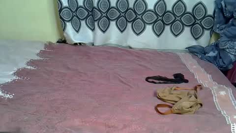 Snapshot of hornygal256 chatting on 01-06-26, 08:01 hornygal256 online show from 01-06-26, 08:01