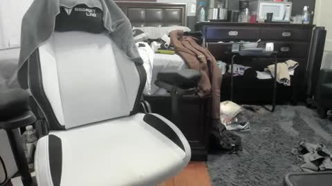 Snapshot of hornygringo123 chatting on 09-27-25, 01:54 HornyGringo online show from 09-27-25, 01:54