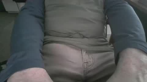 Snapshot of hornyhubby1001 chatting on 11-21-25, 03:00 hornyhubby1001 online show from 11-21-25, 03:00