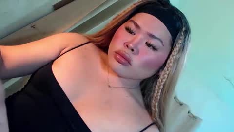 Snapshot of hornykathana chatting on 04-15-26, 12:56 Just Call Me Kathrina online show from 04-15-26, 12:56