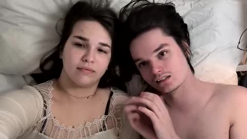 Alisa and Mike online show from 05-06-26, 04:23
