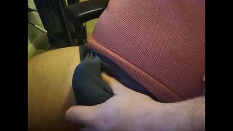 Snapshot of hornynpa chatting on 12-21-24, 12:42 Say hi if horny online show from 12-21-24, 12:42