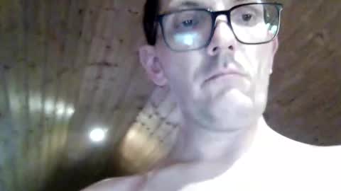 Snapshot of hornypaul84 chatting on 11-14-25, 07:56 hornypaul84 online show from 11-14-25, 07:56