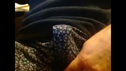 Snapshot of hornypilotguy chatting on 11-29-25, 09:45 hornypilotguy online show from 11-29-25, 09:45