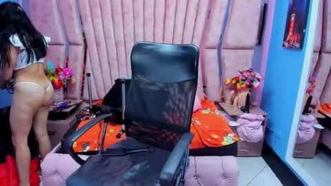 hornyskinny26 online show from 11-05-25, 05:18