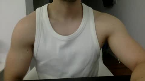 Snapshot of hornyspaniard93 chatting on 06-13-26, 07:23 hornyspaniard93 online show from 06-13-26, 07:23